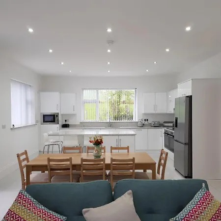 Annie's House With Thermal Health Dom wakacyjny