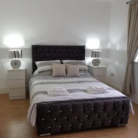 Annie's House With Thermal Health Moville