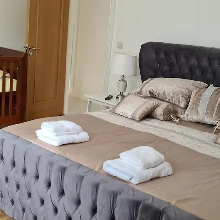 Annie's House With Thermal Health Moville