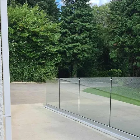 Semesterbostad Annie's House With Thermal Health