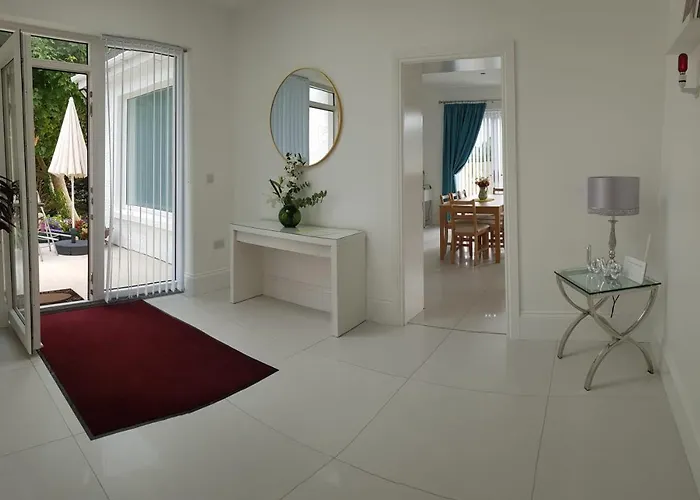 別荘 Annie's House With Thermal Health モビル