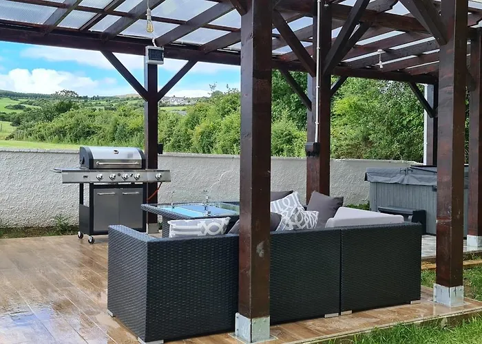 Annie's House With Thermal Health * モビル