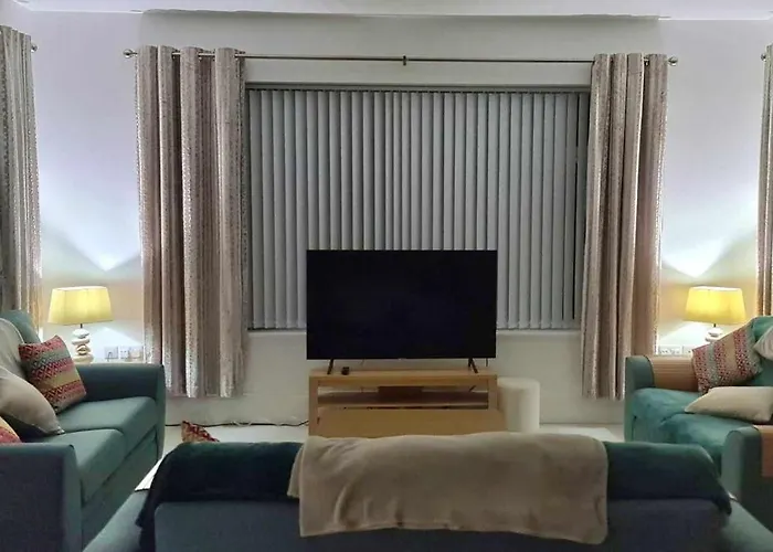 別荘 Annie's House With Thermal Health モビル